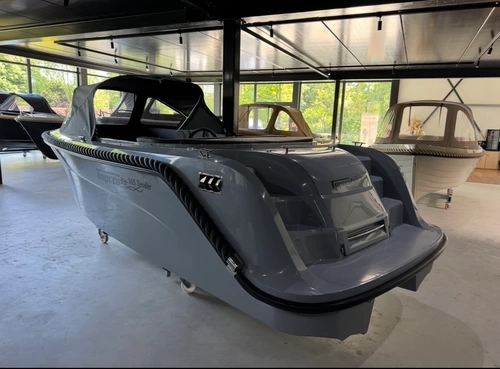 Topcraft 565 - Tohatsu 30pk ( GRATIS STALLING )