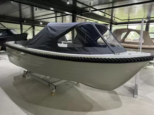 Nieuwe Reeds 520 - Tohatsu 15pk ( DECEMBER ACTIE )